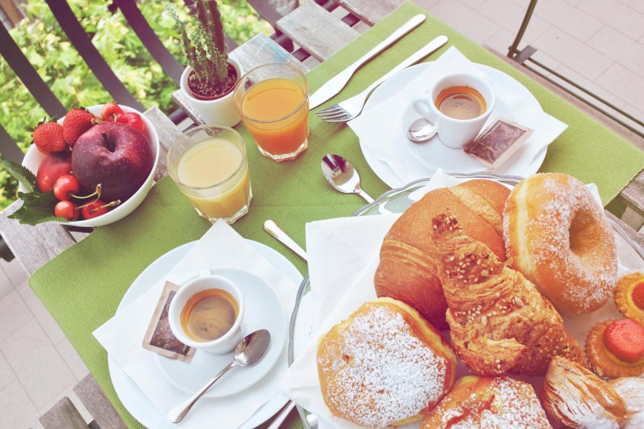 Hotel Aria Di Mare - Bed & Brunch In Centro A 里乔内 外观 照片