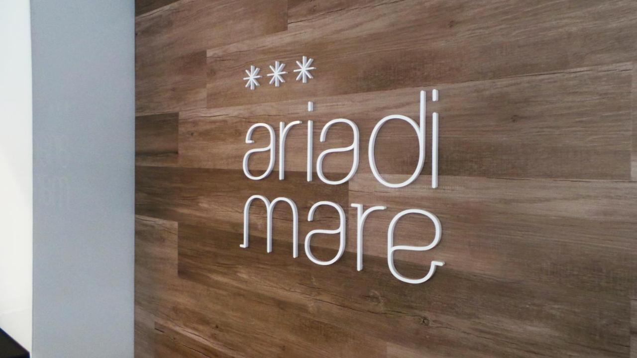 Hotel Aria Di Mare - Bed & Brunch In Centro A 里乔内 外观 照片