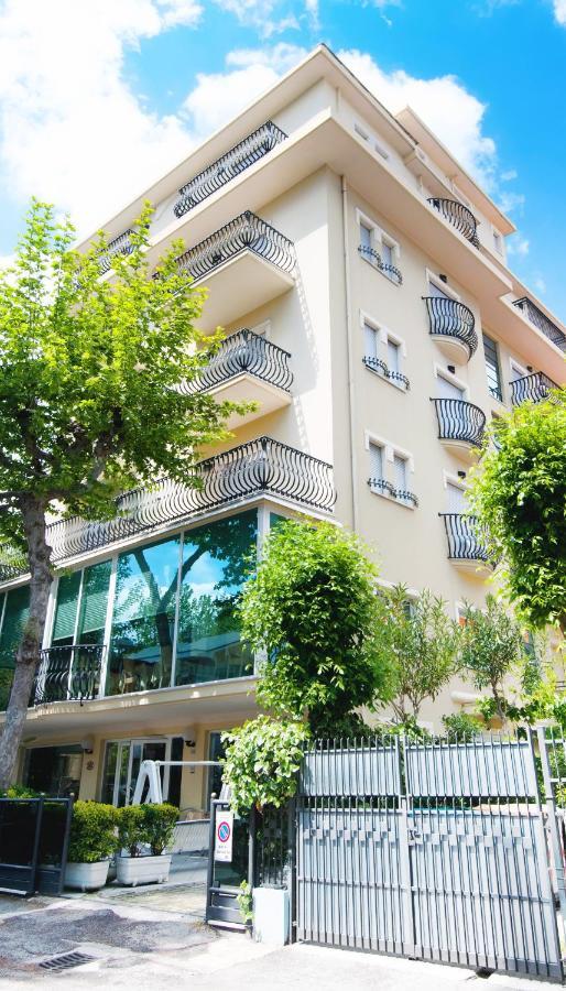 Hotel Aria Di Mare - Bed & Brunch In Centro A 里乔内 外观 照片