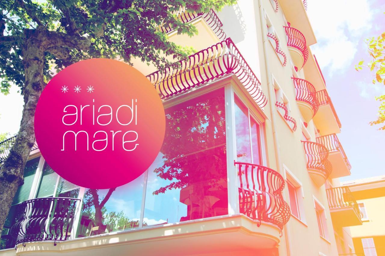 Hotel Aria Di Mare - Bed & Brunch In Centro A 里乔内 外观 照片